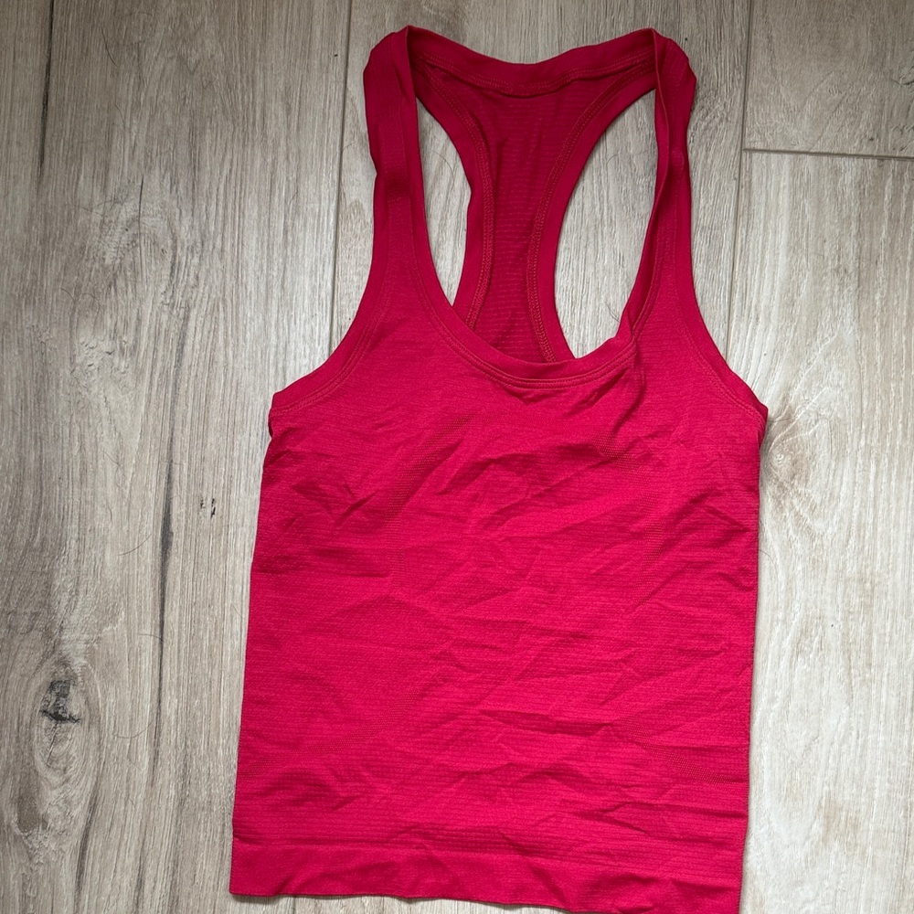 Lululemon Women's Raspberry Racerback Tank Top